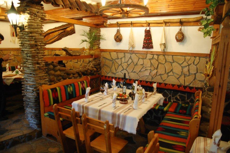 Balkanski Chanove Botevgrad Buitenkant foto